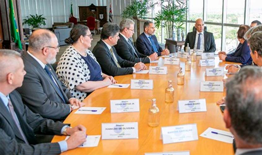 Procuradores-Gerais debatem com Moraes atuação conjunta para identificar envolvidos em atos antidemocráticos