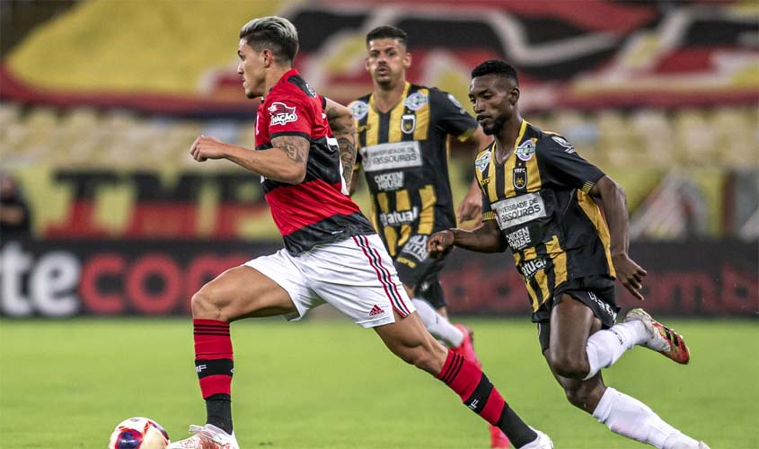 Flamengo joga pelo Carioca após participação frustrante no Mundial