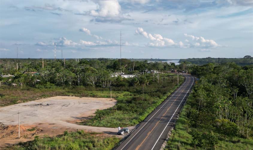 DNIT realiza manutenção em mais de 22 quilômetros da BR-364 sentindo Vila do Abunã, em Rondônia