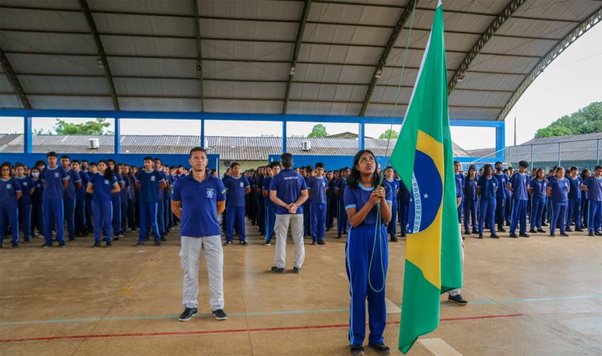 Dia da Escola: Governo de Rondônia investe na educação como estratégia essencial para a transformação de vidas