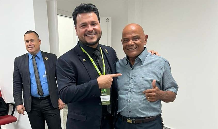 Pastor Ivanildo Ferreira, pai do deputado Marcelo Cruz, nomeado presidente do PRTB em Rondônia