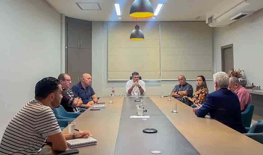 FIERO recebe empresa portuguesa para diálogo sobre mercado de carbono