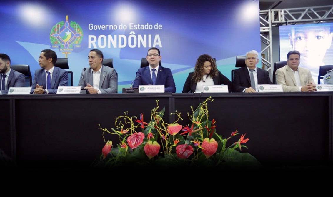 Em 100 dias de Governo, Marcos Rocha promete o que o vice diz que ele não irá cumprir e mente sobre tarifa de energia