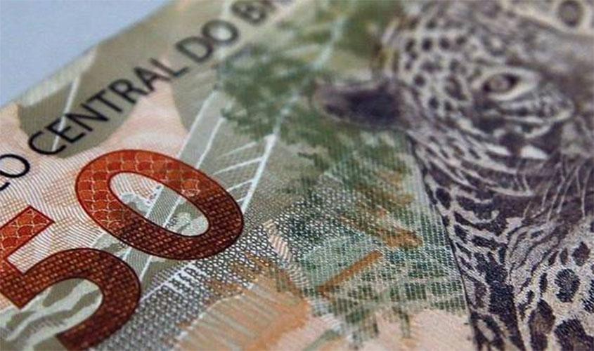 Corte no funcionalismo geraria renda para combate à pandemia