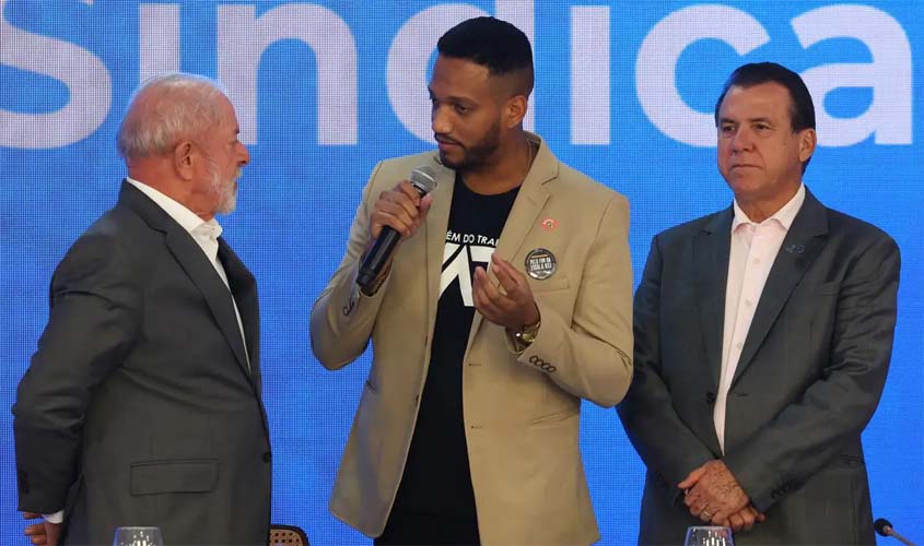 Lula pede mobilização contra escala 6x1