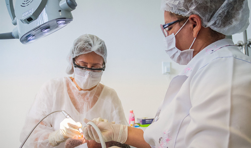 Em apenas um ano Centro de Especialidade Odontológica realiza mais de 5.700 procedimentos na capital