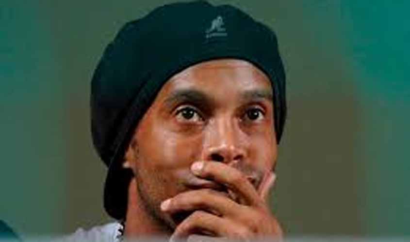 STJ nega habeas corpus, e passaporte de Ronaldinho Gaúcho continua retido