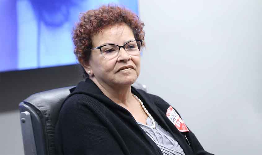 Desvalorização da enfermagem, demissões e o adoecimento: destaca presidenta da FNE durante audiência na Câmara dos Deputados