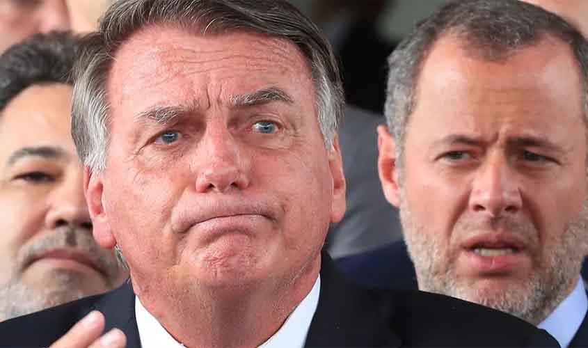 Bolsonaro compara Moraes a Ustra