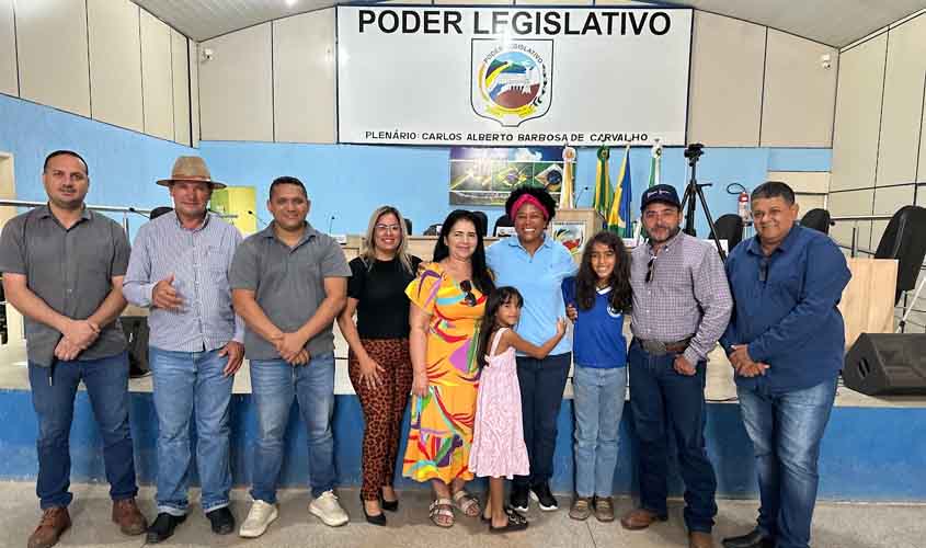 Deputada Sílvia Cristina cumpre agenda de trabalho em Candeias do Jamari