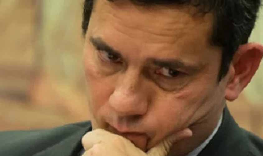 Moro mandou procuradores atacarem Lula e sua defesa na imprensa