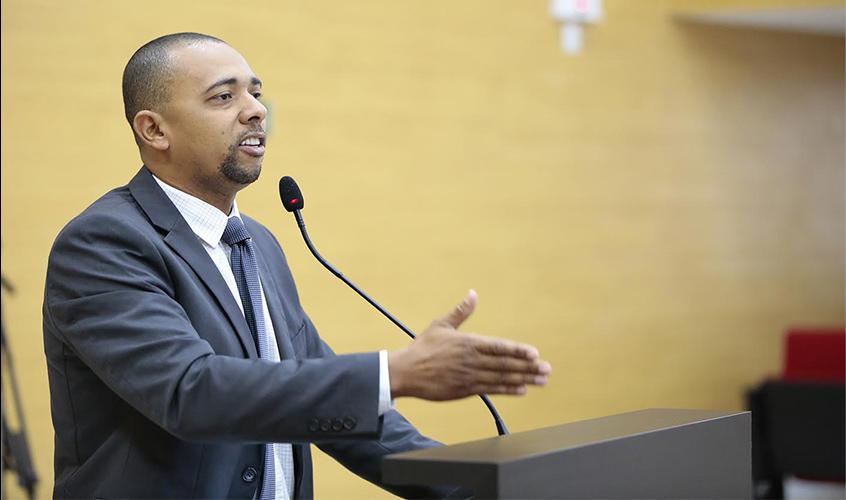 Jhony Paixão solicita campanha informativa para que a população continue doando sangue