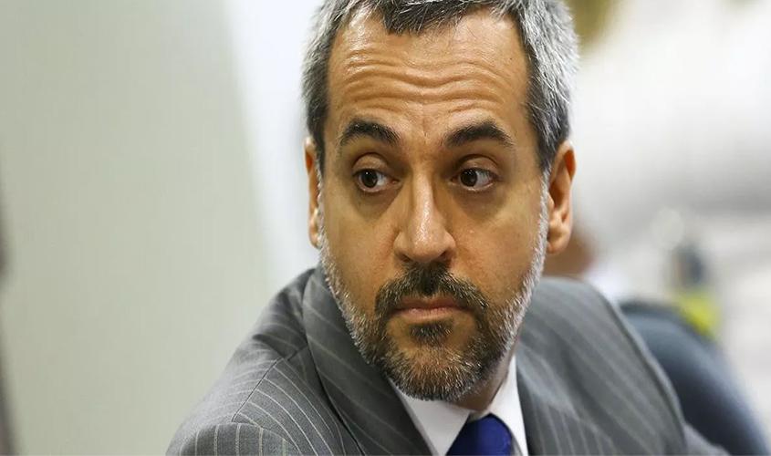 Só a cabeça de Weintraub resolve