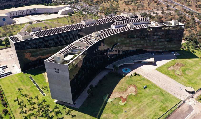 Ação contra emissão irregular de certificados de treinamento não exige presença de empregadores