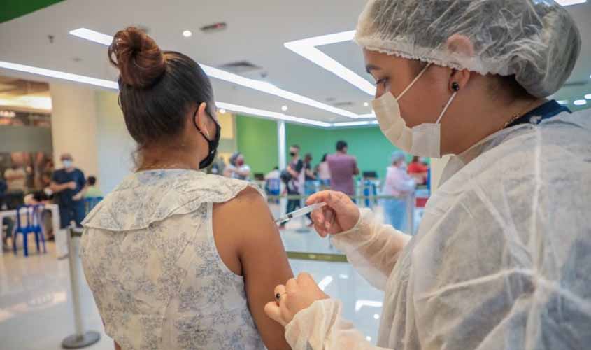 Vacinação contra a covid-19 funcionará somente no Porto Velho Shopping na sexta-feira (17)