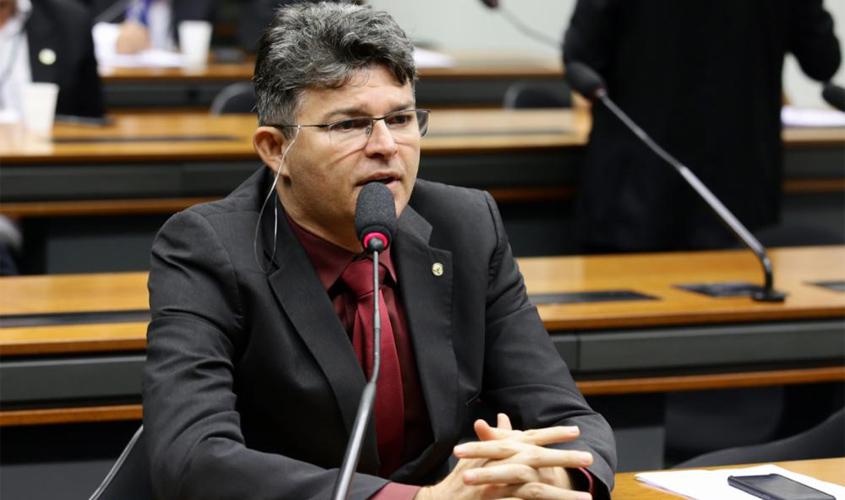 Proposta amplia de 30 para 50 anos o limite do tempo de prisão