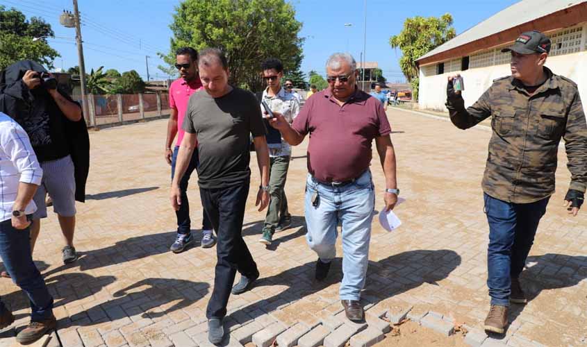 Prefeito Hildon Chaves acompanha obras que são realizadas em Porto Velho