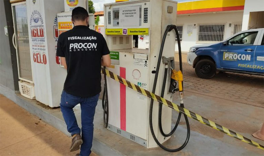 Procon interdita posto que vendia gasolina de bandeira diferente em Porto Velho