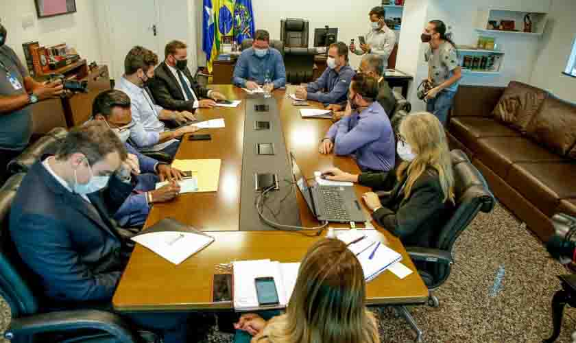 Parceria entre Governo de Rondônia e Prefeitura de Porto Velho vai garantir obras de asfalto e construção da nova rodoviária