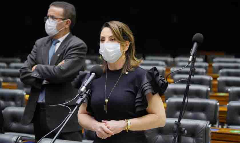 Aprovada Lei Henry Borel de autoria da deputada Jaqueline Cassol