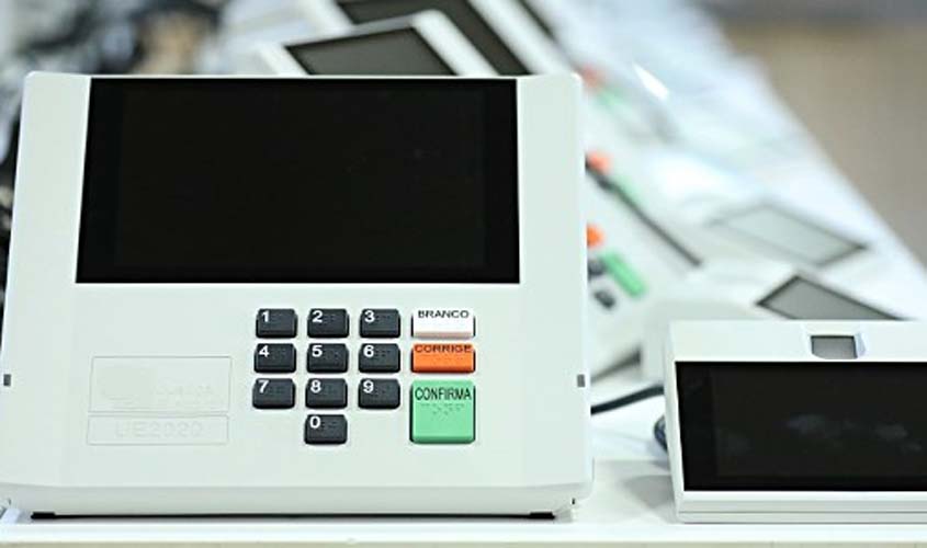 Urna eletrônica modelo 2020 será testada por professores e pesquisadores da Escola Politécnica da USP