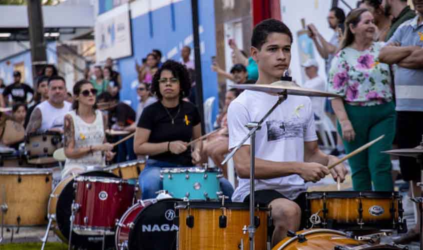 Centro Municipal de Arte e Cultura Jorge Andrade encerra semestre com apresentações alusivas ao Dia Mundial do Rock