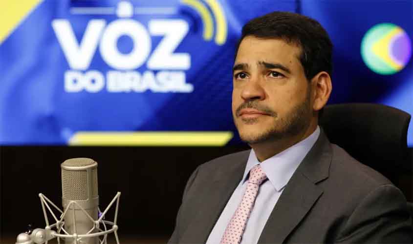 Em artigo no NY Times, Jorge Messias defende STF e soberania do Brasil