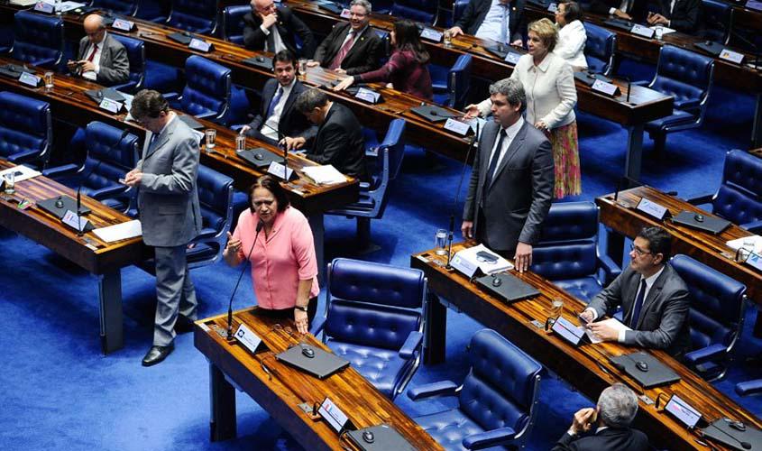 Senadores aplaudem decisão do STJ de manter condenação a Bolsonaro