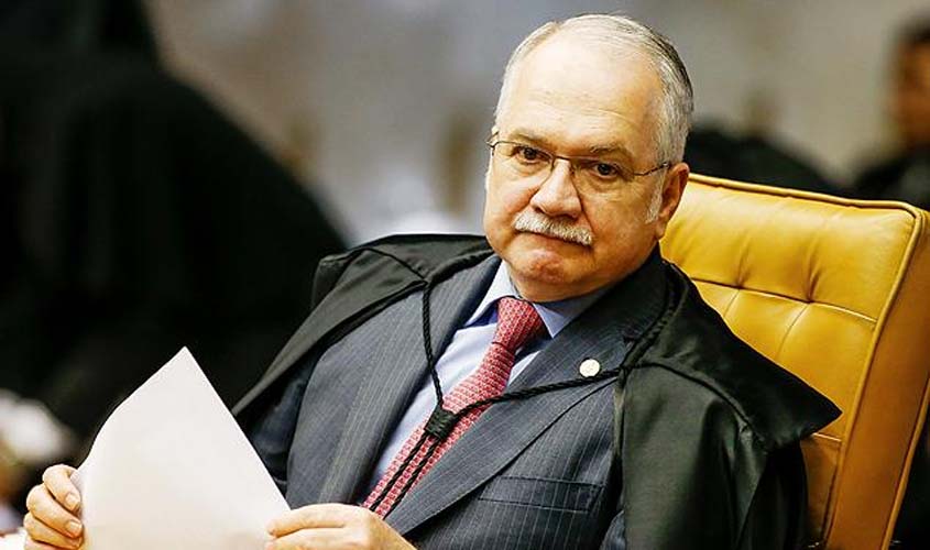Ministro autoriza análise de celular e tablet em investigação relacionada a desvio de recursos da Petrobras
