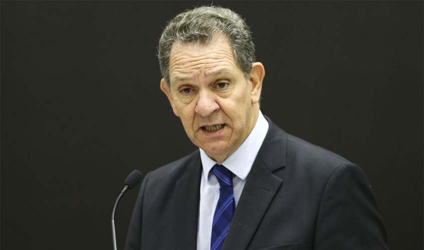 Juízes precisam de limites, diz presidente do STJ sobre lei de abusos