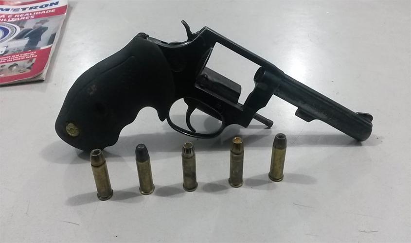 Caminhoneiro é preso acusado de ameaçar outro de morte