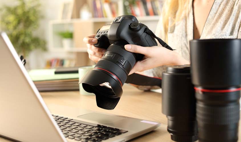 Jornalista não receberá adicional de acúmulo de função de fotógrafa