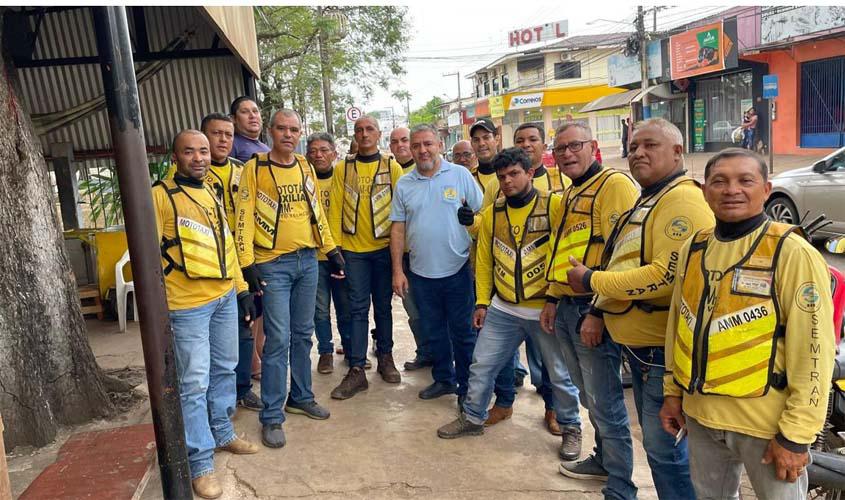 Fogaça reúne-se com mototaxistas e debate projetos de melhorias para a categoria