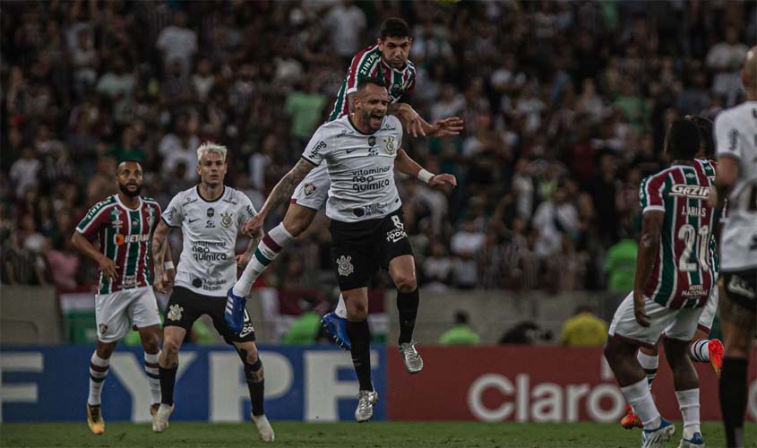 Copa do Brasil: Corinthians e Fluminense lutam por vaga na decisão