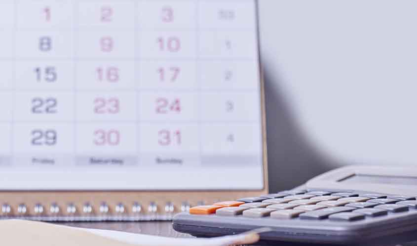 Almoxarife dispensado por justa causa deve receber férias proporcionais