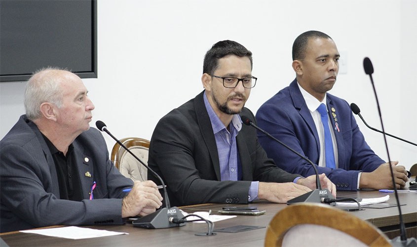 Deputado Anderson Pereira quer suspensão de visitas em unidades prisionais do Estado