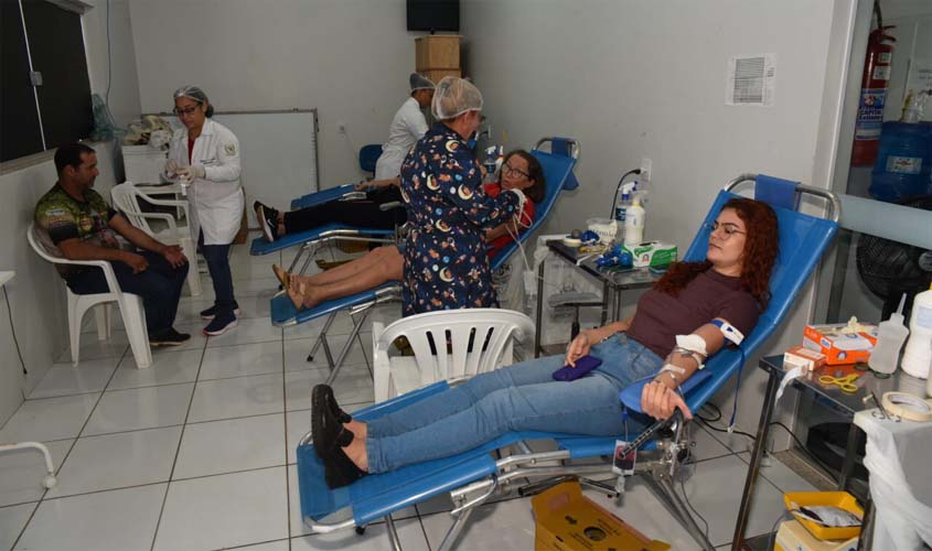 Doação de sangue reúne 250 voluntários em RO