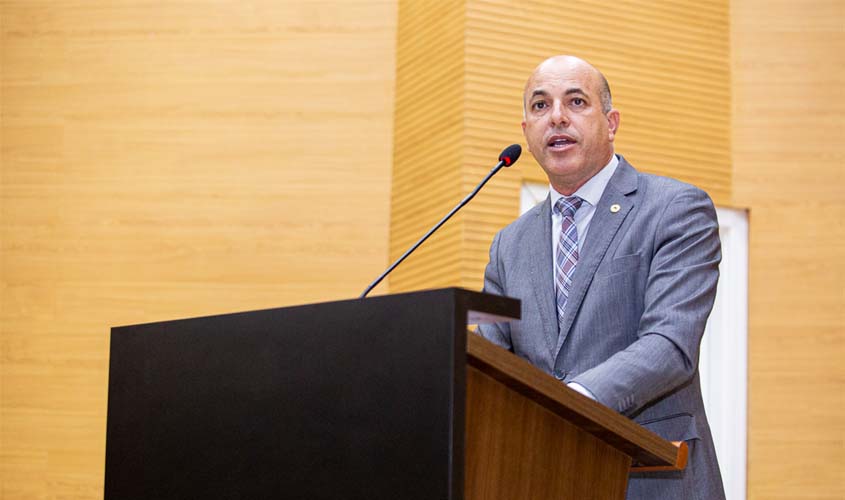 Selo de Acessibilidade: Ismael Crispin cobra regulamentação