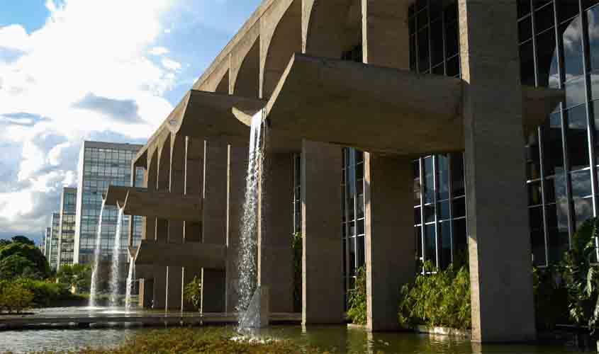 Polícia Federal apura vazamento de dados de servidores do TSE