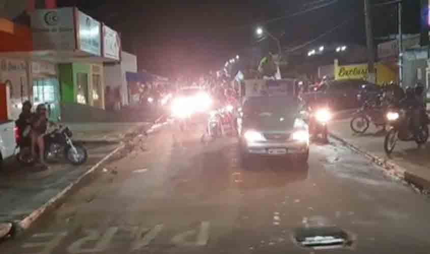 Prefeito reeleito João Gonçalves Junior, realiza carreata da vitória