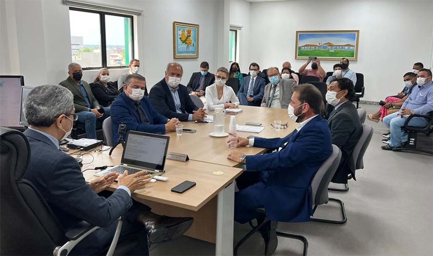 MP de Rondônia obtém na Justiça compromisso do Estado em fornecer transporte escolar a estudantes ribeirinhos em até 60 dias