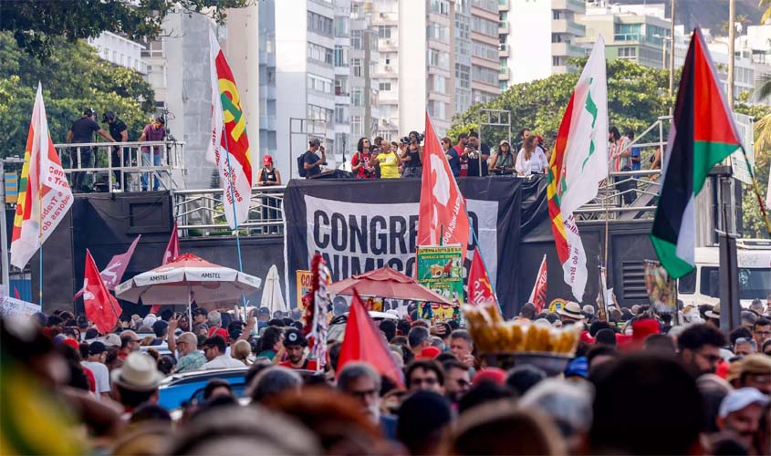 Congresso inimigo do povo (vergonha nacional...)
