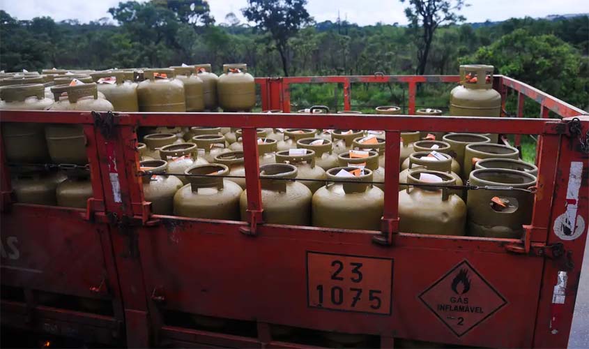 Auxílio Gás é pago nesta segunda-feira para NIS final 4