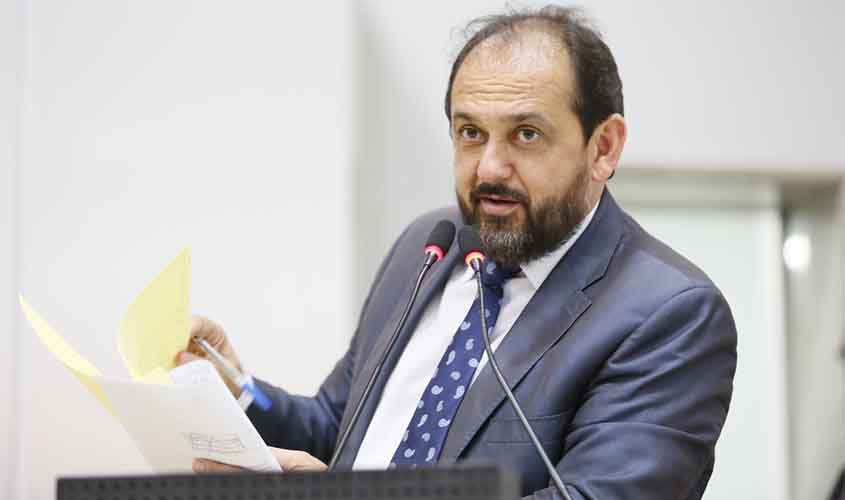 Laerte Gomes intercede e garante pagamento de emenda de mais de R$ 2 milhões para asfaltamento de Alvorada do Oeste