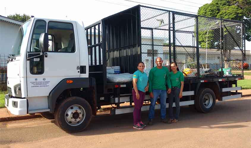 Com benefício liberado por Luizinho Goebel, associação dos catadores de recicláveis adquire caminhão