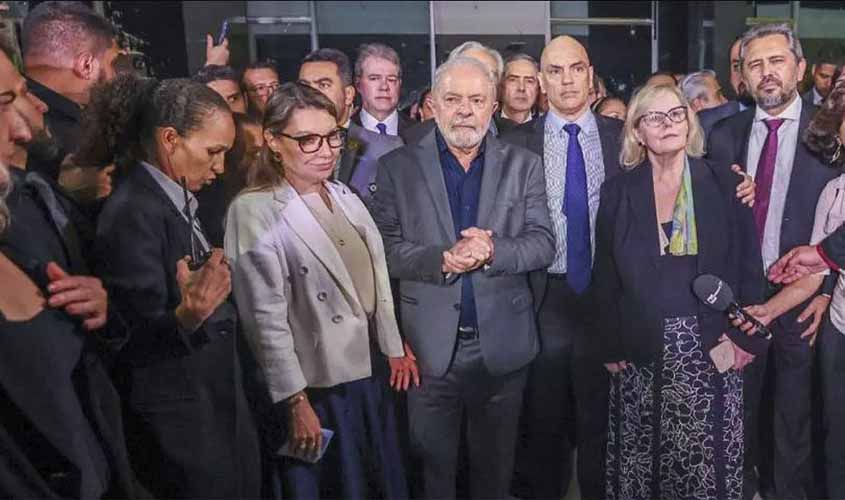 O Brasil está virando a página de chumbo da sua história