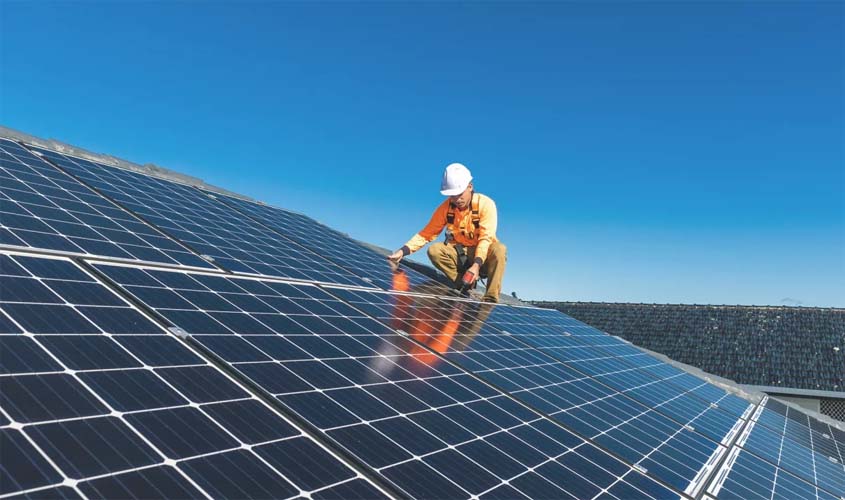 Mercado de energia solar recua 29% no Brasil