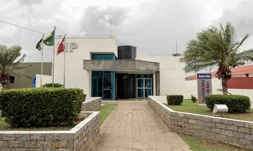 Ministério Público denuncia homem pela prática de feminicídio e aborto em Pimenta Bueno