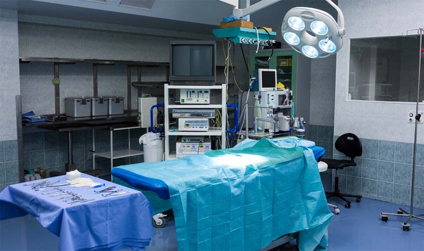 MP obtém condenação de empresário, ex-diretor de unidades públicas de saúde, por negociar procedimentos e consultas do SUS