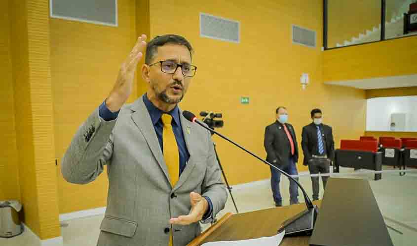 Deputado Anderson repudia fechamento de agência do Banco do Brasil na zona Leste